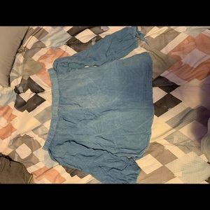 Over the shoulder long sleeve